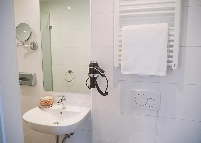 Boutique Stadtmitte 3* 鲁尔河畔米尔海姆